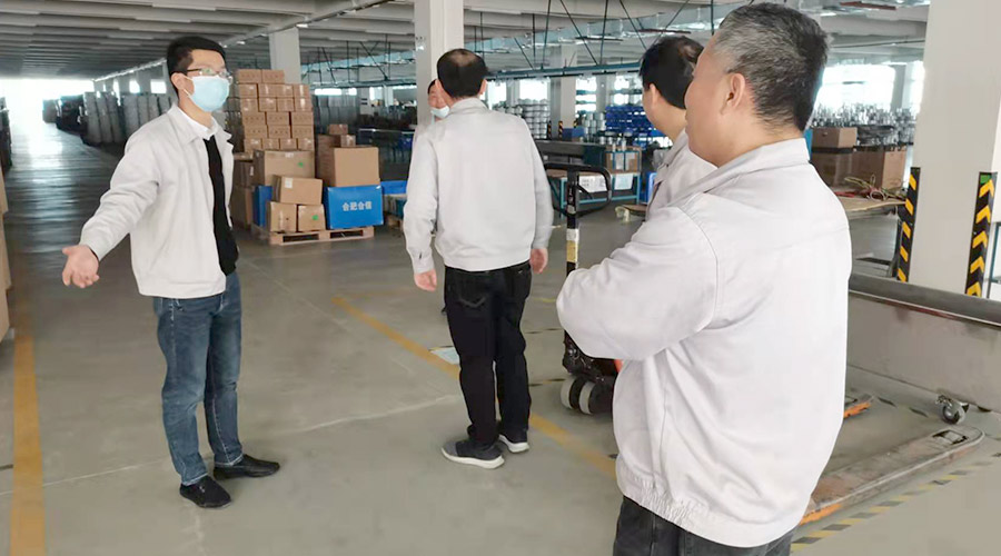 查隱患 防事故！金環(huán)電器領(lǐng)導(dǎo)開展節(jié)前安全檢查